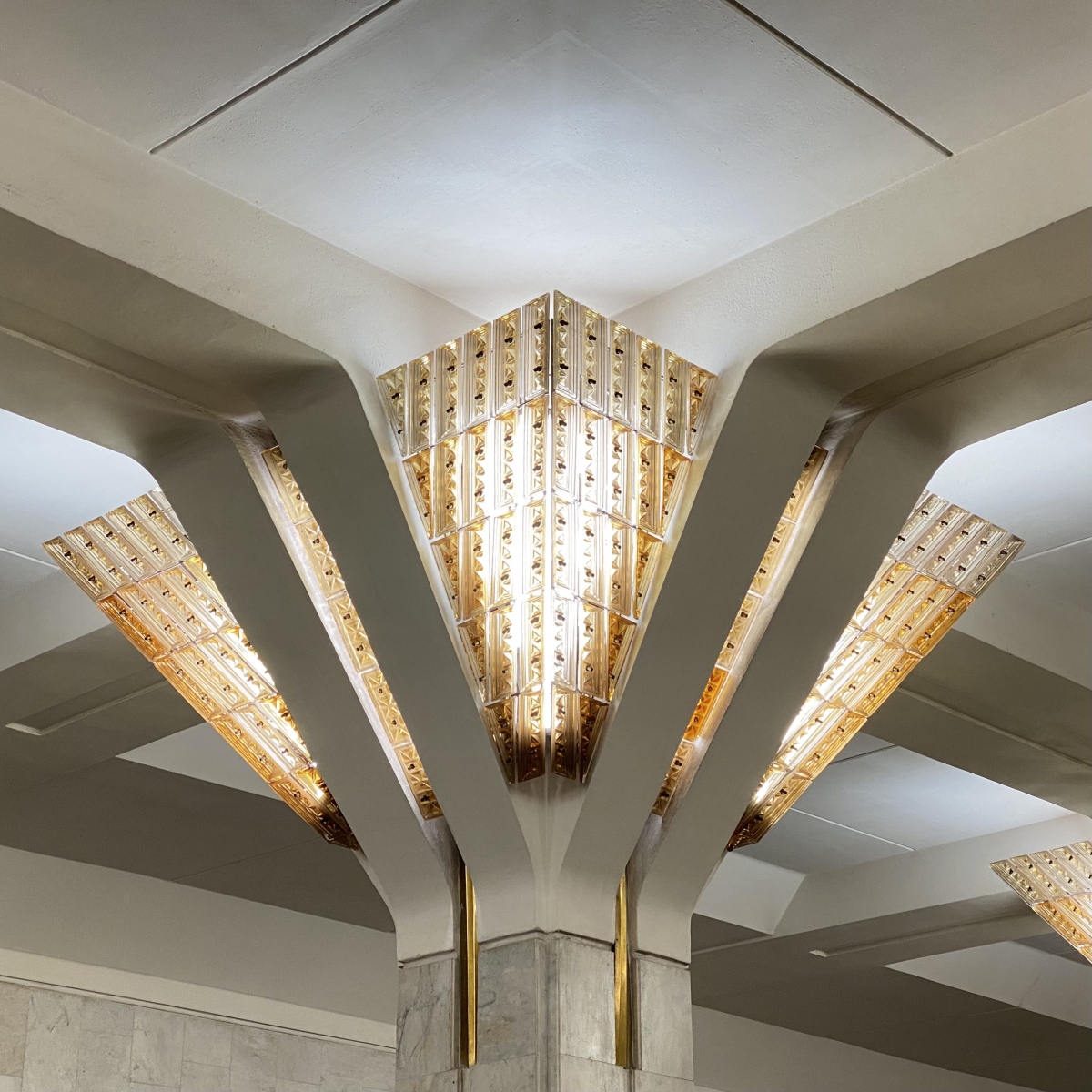 Минск — Метрополитен — [1] Московская линия