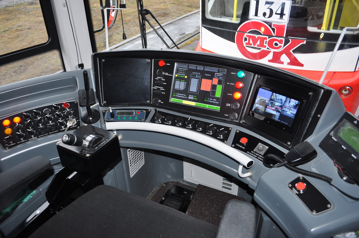 Омск, 71-407-01 № 138; Омск — 09.11.2020 — Презентация трамвайных вагонов 71-407