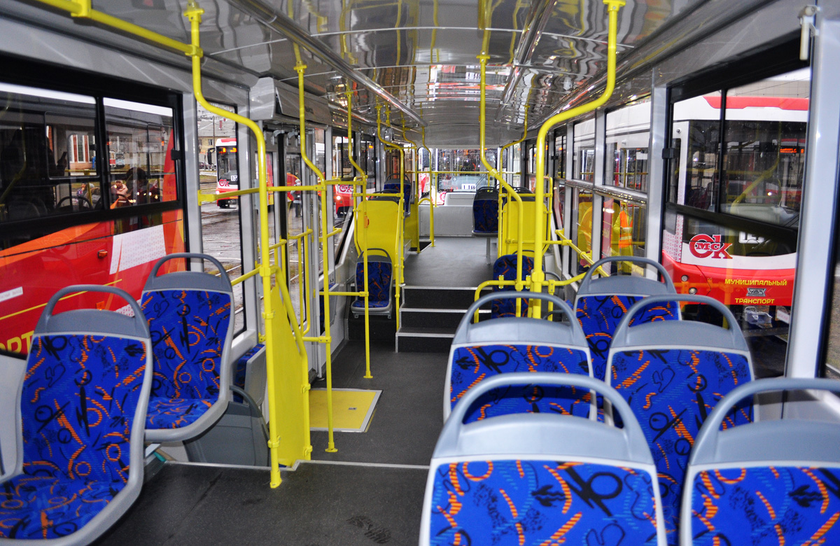 Омск, 71-407-01 № 138; Омск — 09.11.2020 — Презентация трамвайных вагонов 71-407