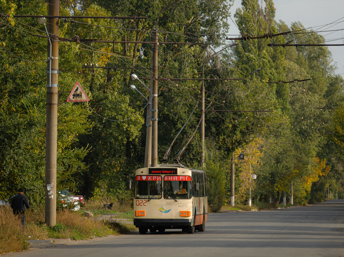 Кривой Рог, ЗиУ-682П № 022