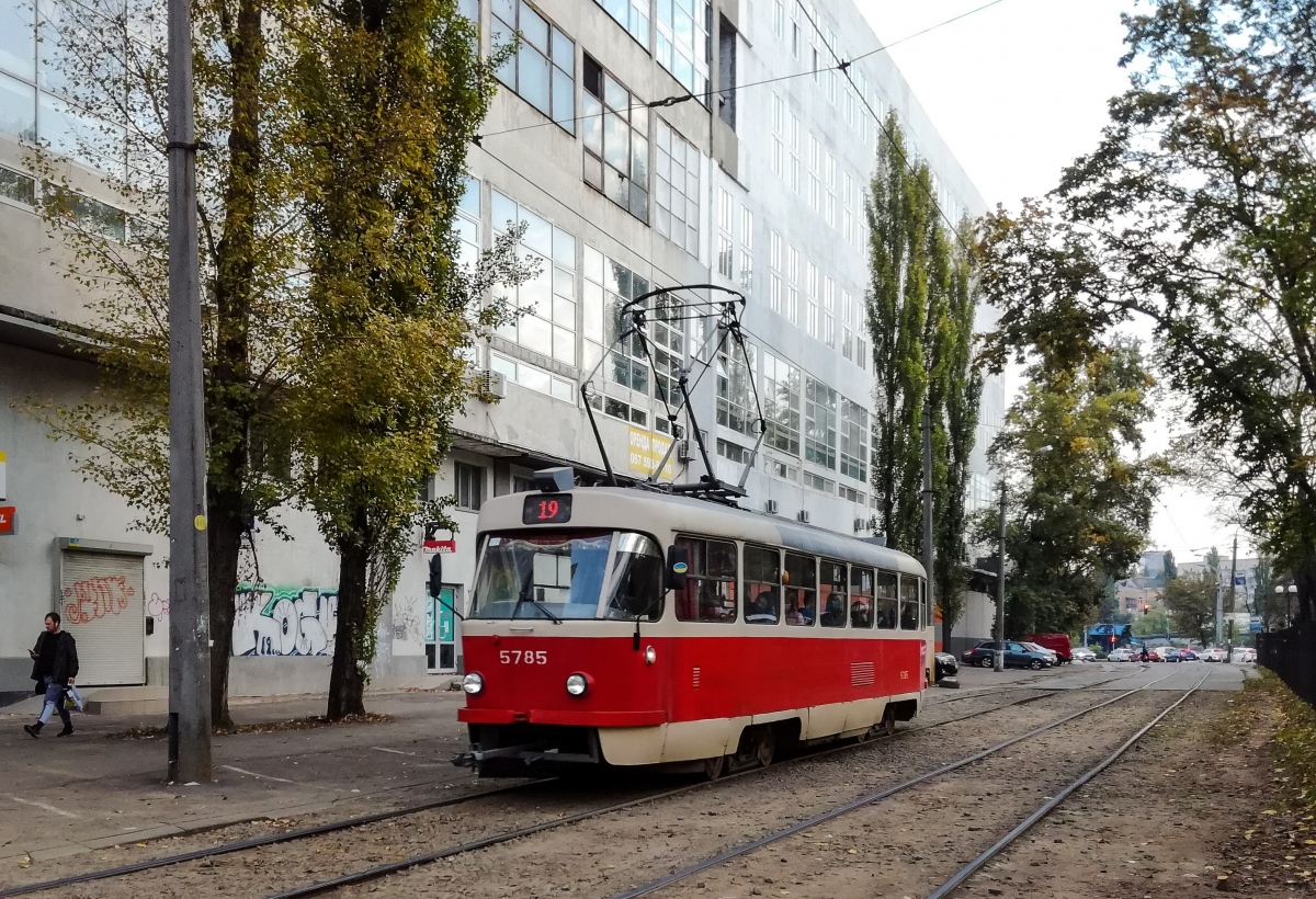 Киев, Tatra T3SU № 5785