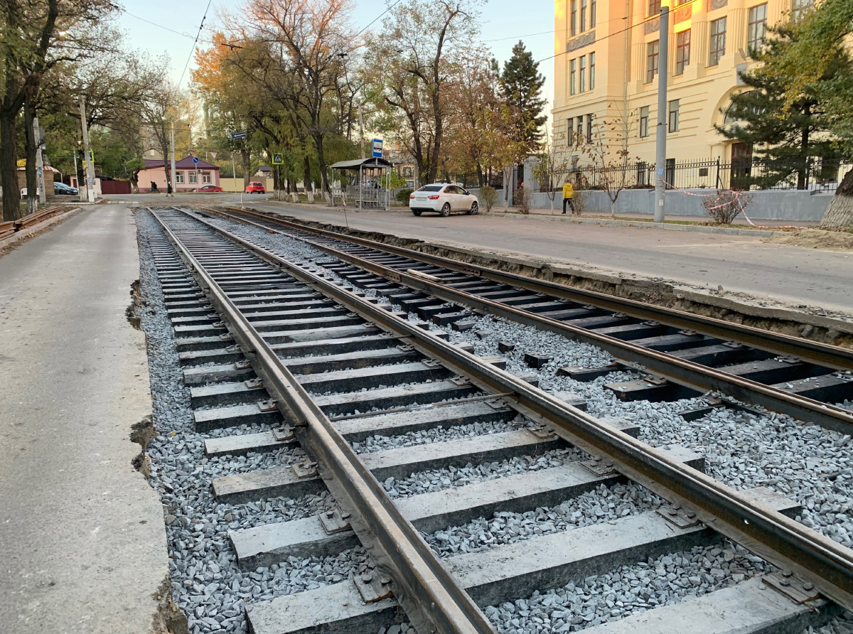 新切爾卡斯克 — Track Work
