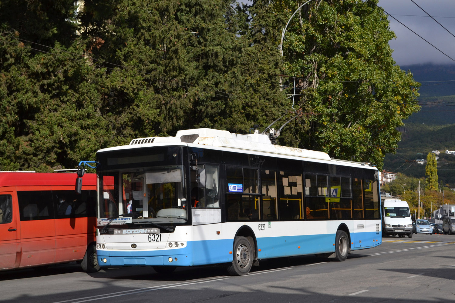 Крымскі тралейбус, Богдан Т70110 № 6321