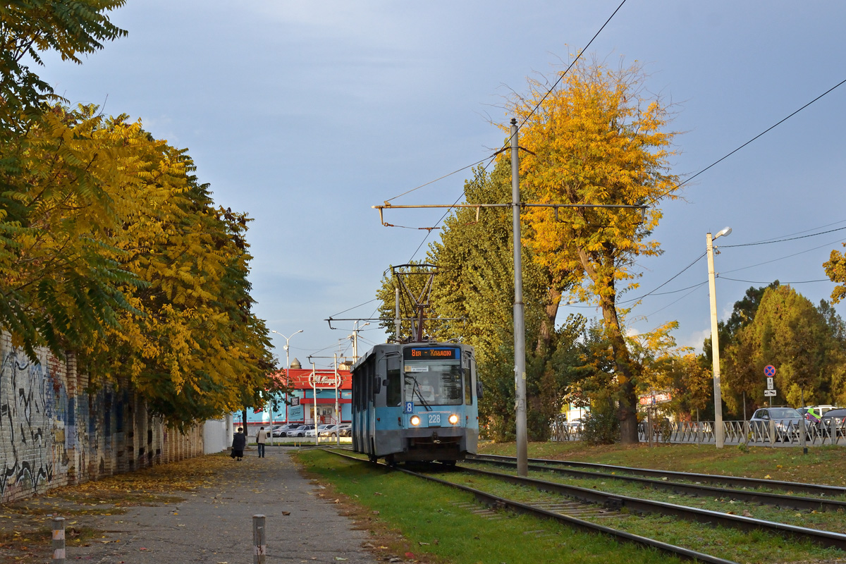 Краснодар, 71-608К № 228