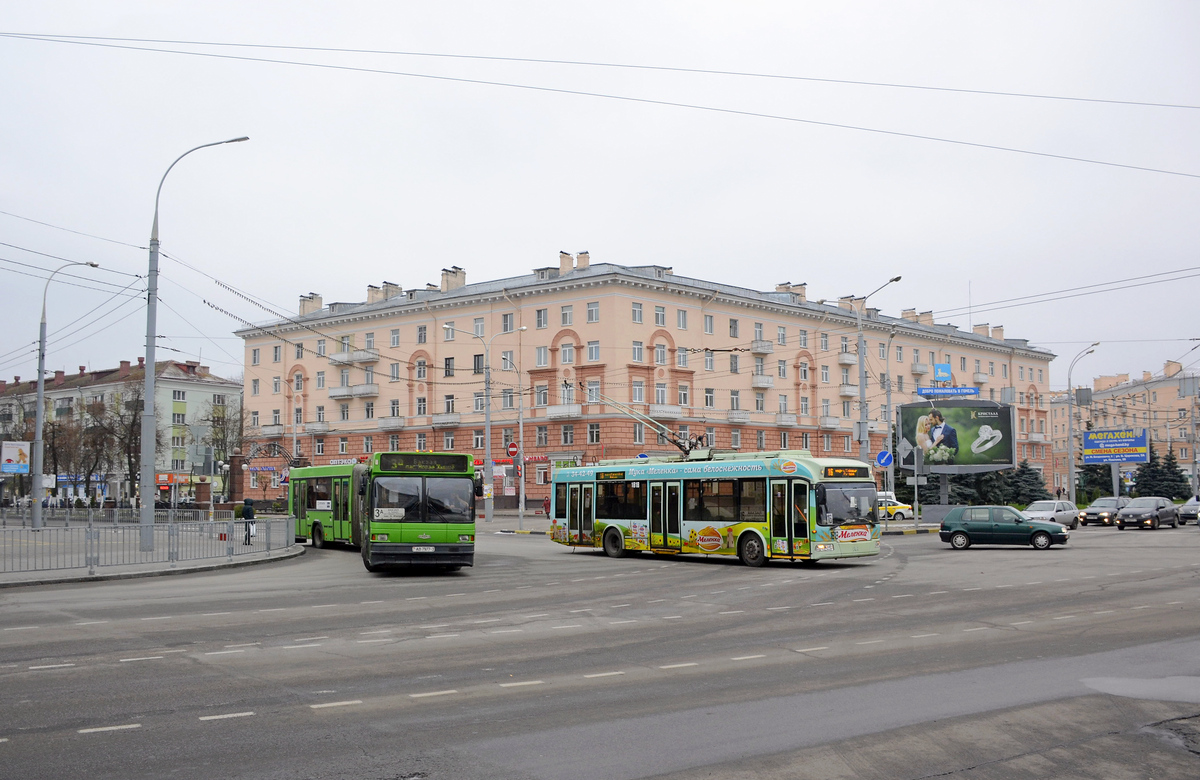 Гомель, БКМ 321 № 1818