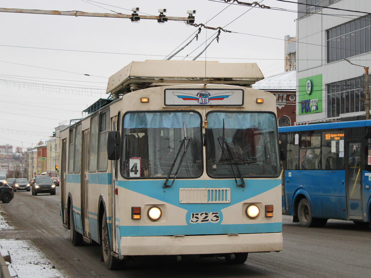 Киров, ЗиУ-682 КР Иваново № 523