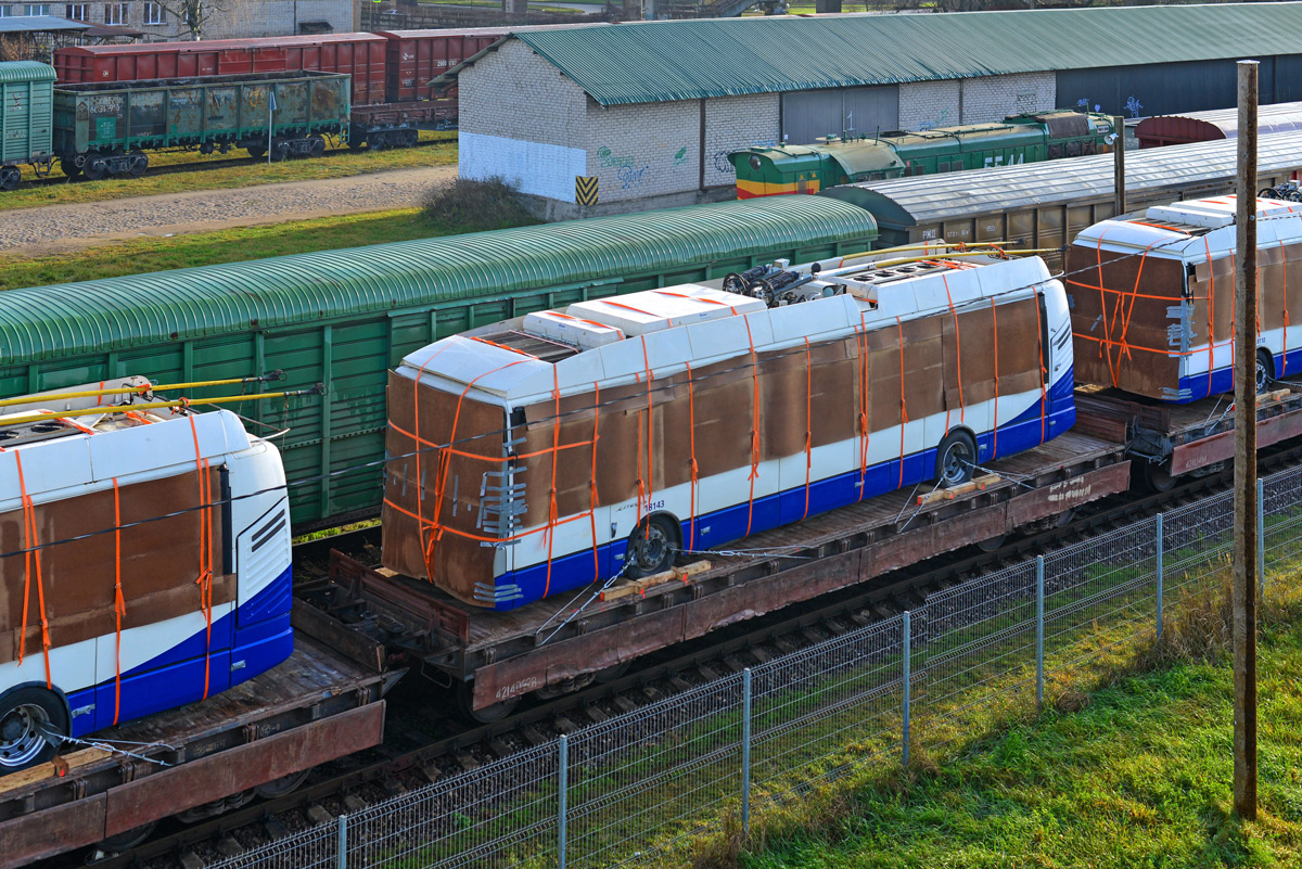 Рига, Škoda 24Tr Irisbus Citelis № 18143; Рига — Транспортировка ПС