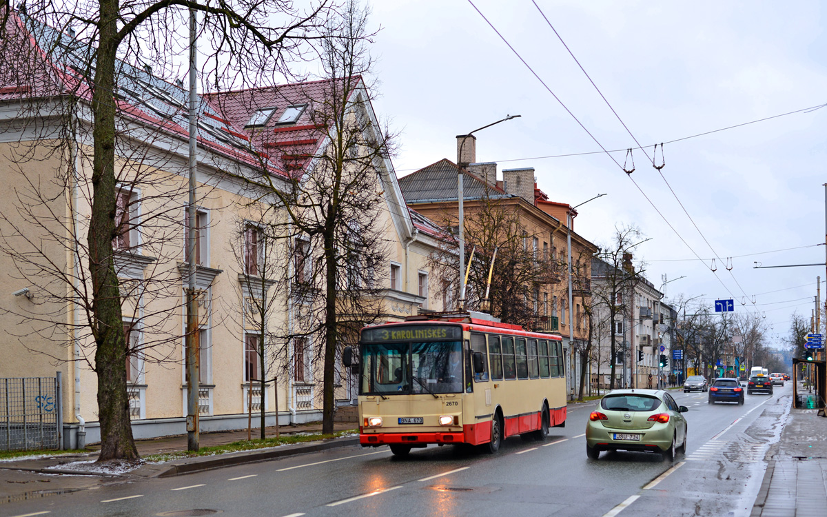 Вильнюс, Škoda 14Tr17/6M № 2670
