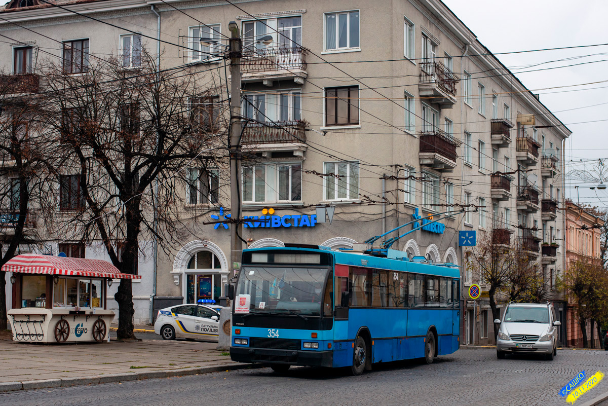 Черновцы, Den Oudsten B88 № 354