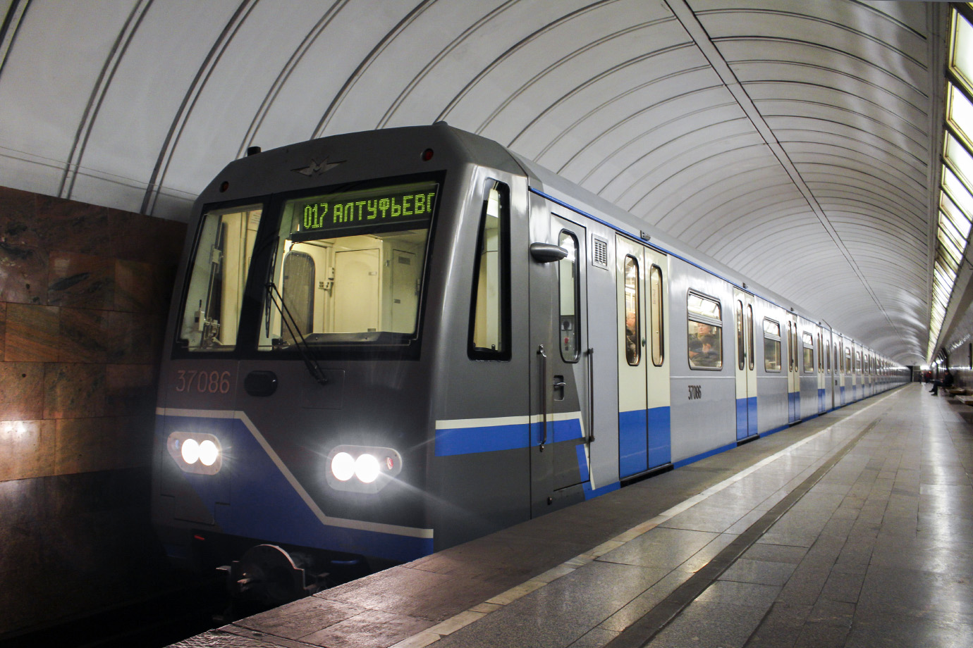 Москва, 81-760 № 37086