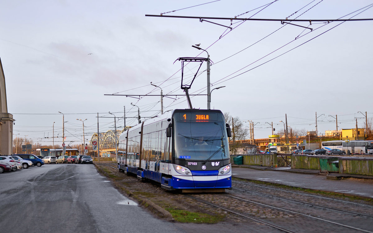 Рига, Škoda 15T ForCity Alfa Riga № 57103