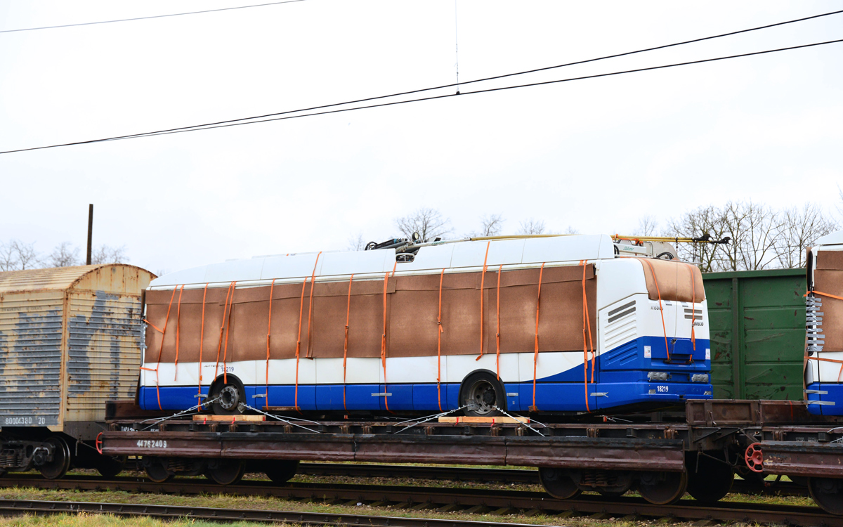 Рига, Škoda 24Tr Irisbus Citelis № 18219