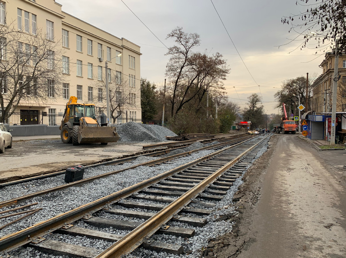 新切爾卡斯克 — Track Work