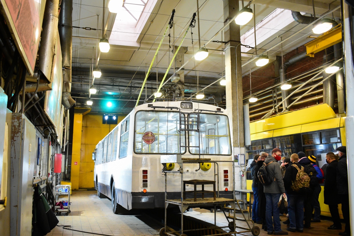 Химки, ЗиУ-682Г-016.05 № 0009