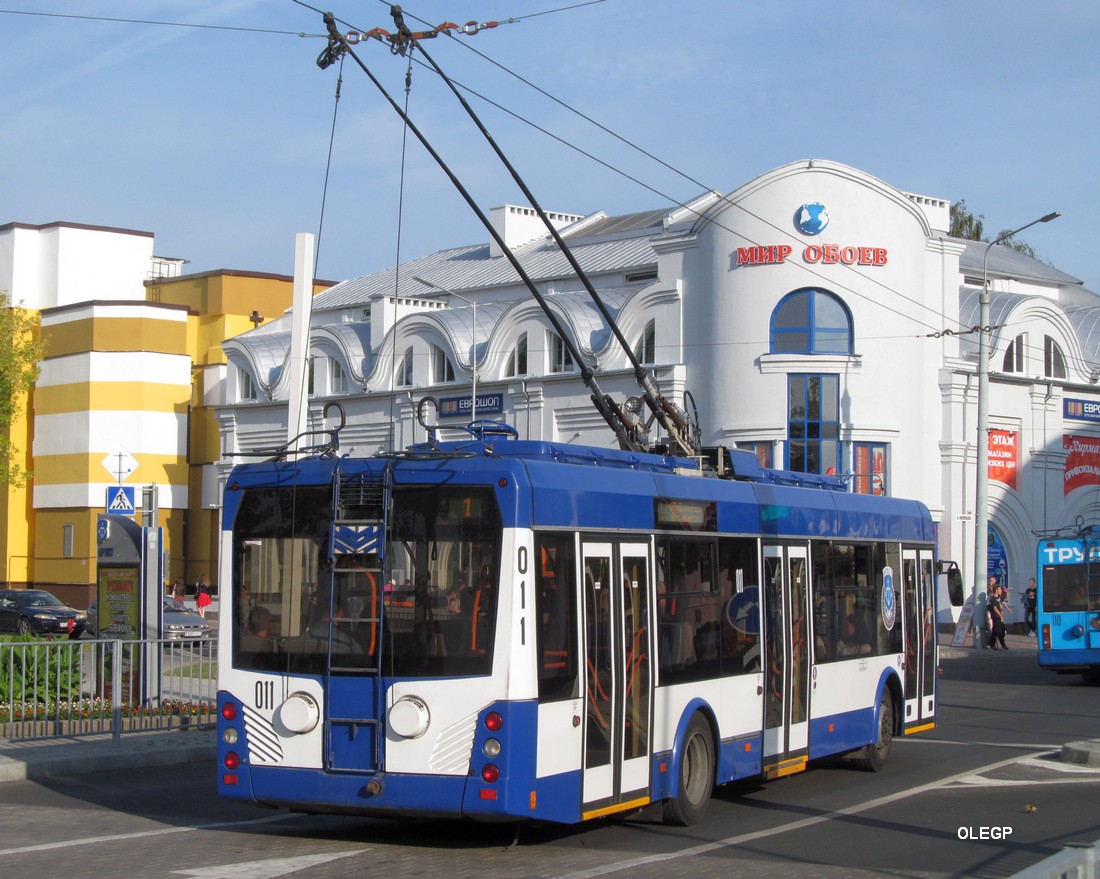 Брест, БКМ 321 № 011