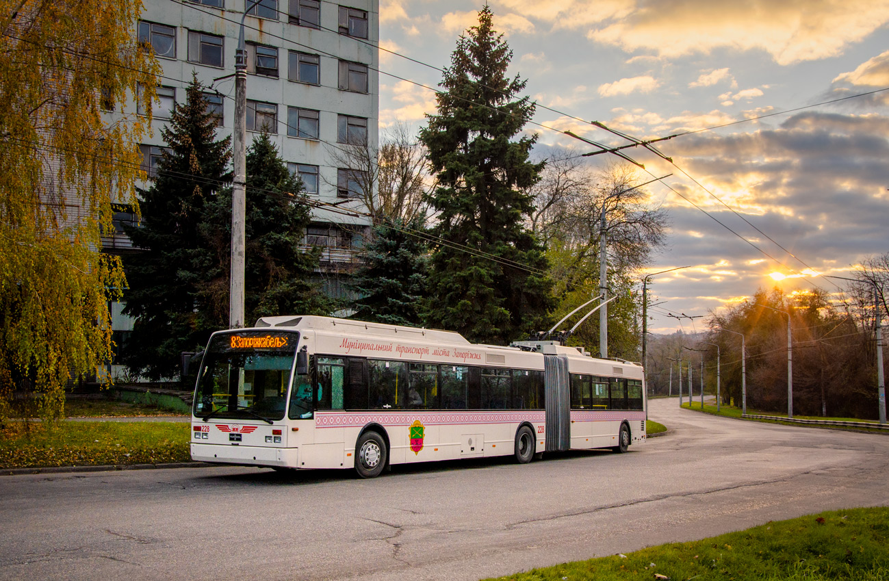 Запорожье, Van Hool AG 300T № 228