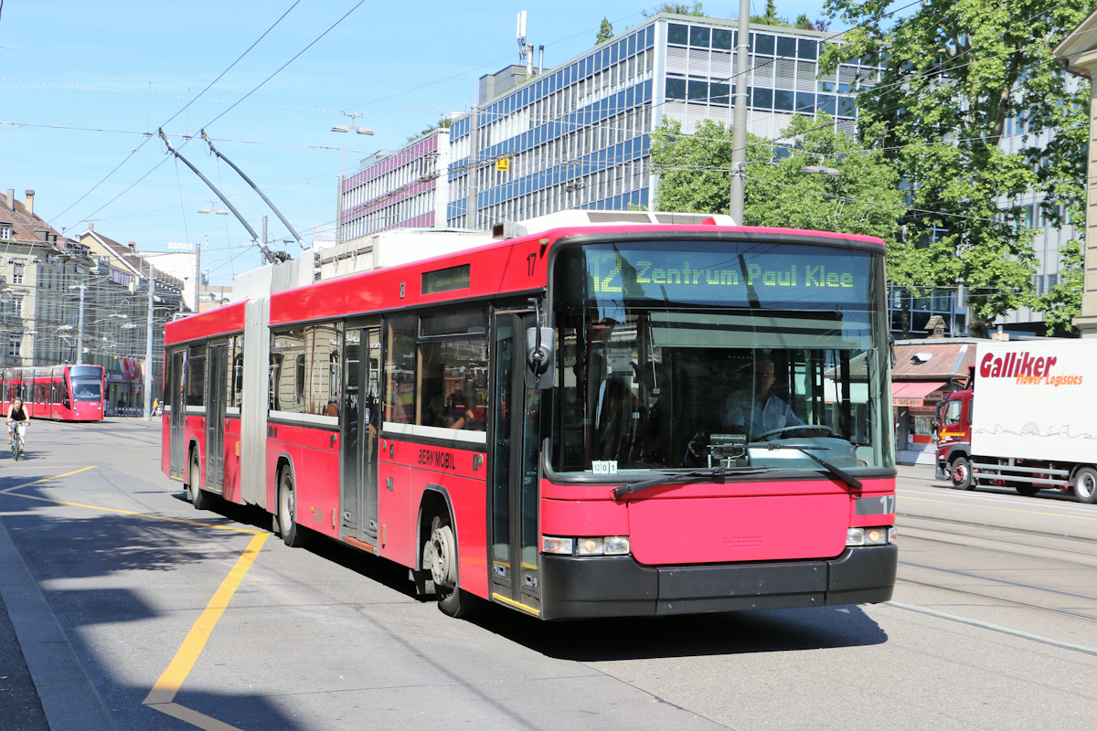 Берн, Hess SwissTrolley 2 (BGT-N1) № 17