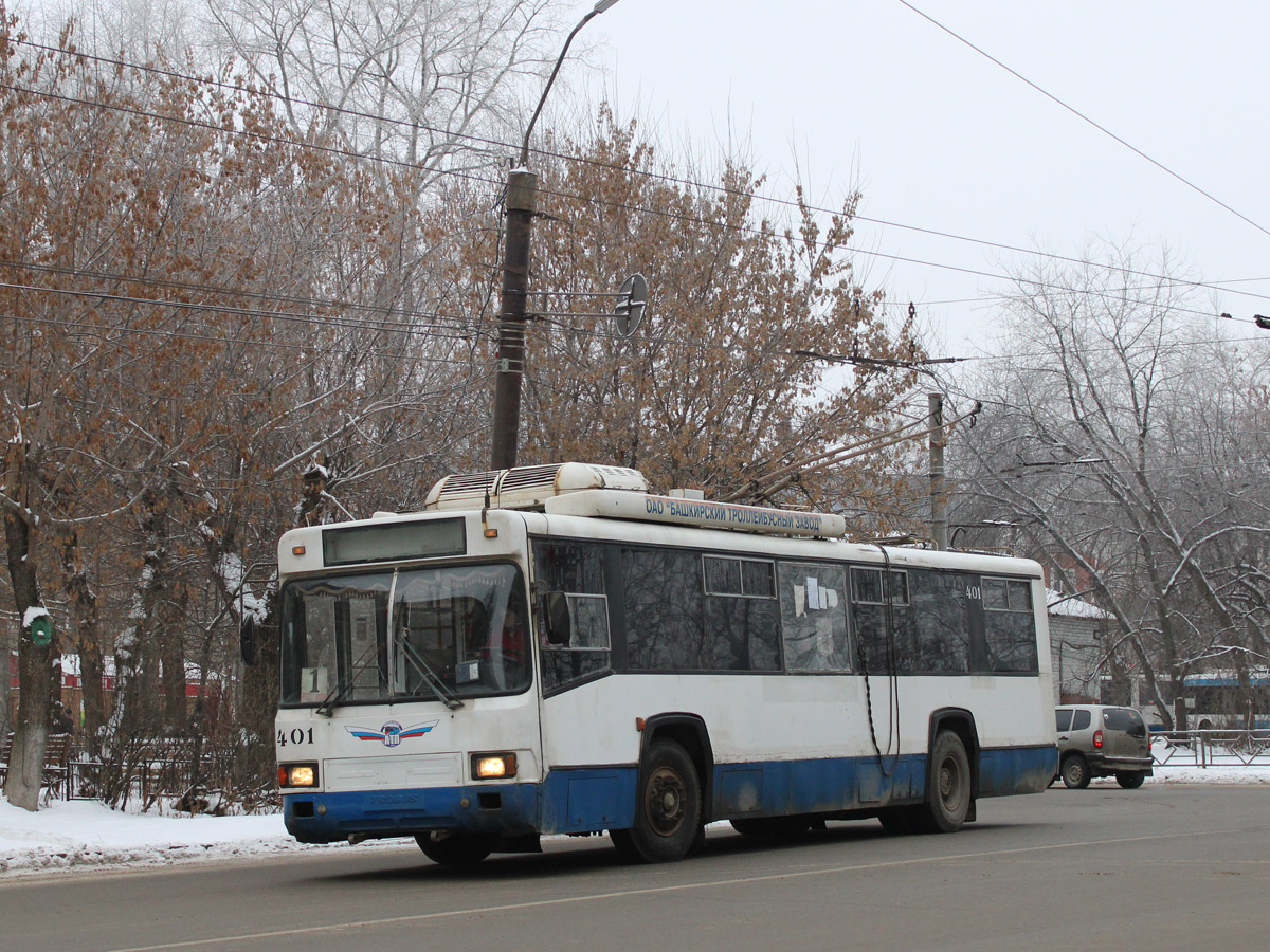 Киров, БТЗ-52764Р № 401
