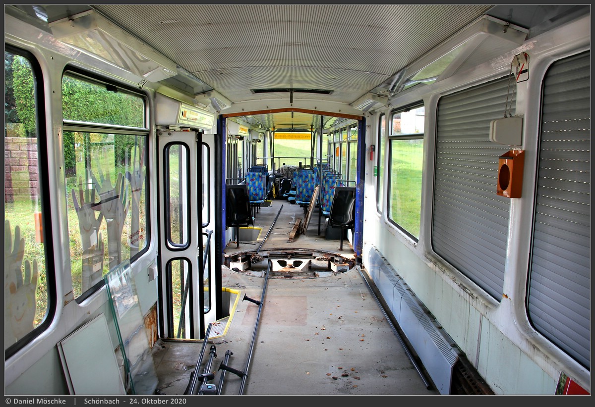 Плауэн, Tatra KT4DMC № 240; Грайц — Plauen tram 240 in "Villageclub"
