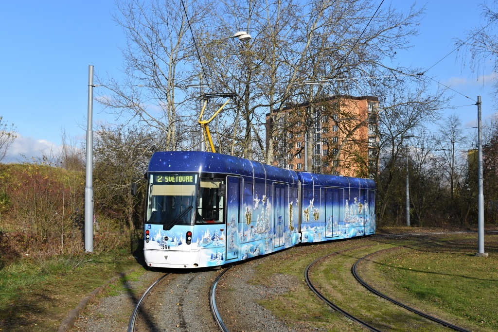 Plzeň, Vario LF2/2 IN Nr. 366; Plzeň — Christmas tram