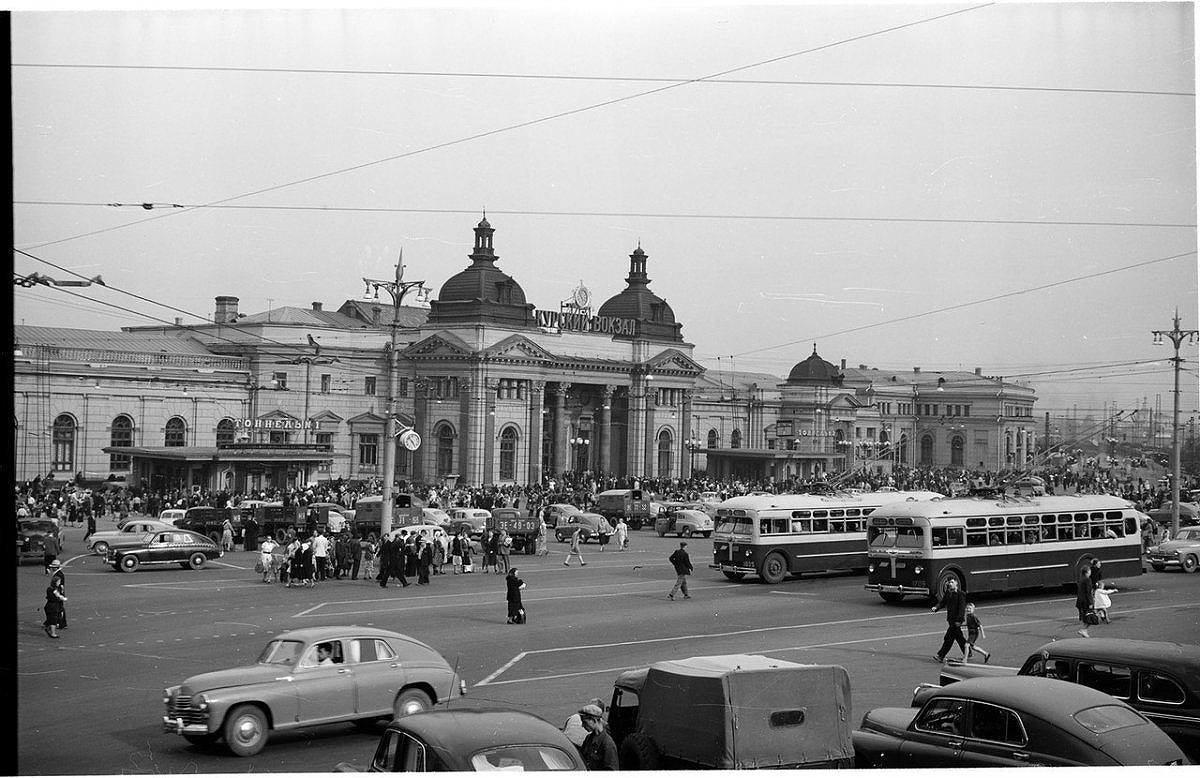 Москва, МТБ-82Д № 1705