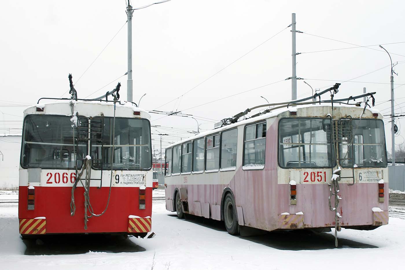 Ижевск, ЗиУ-682В [В00] № 2066; Ижевск, ЗиУ-682В [В00] № 2051