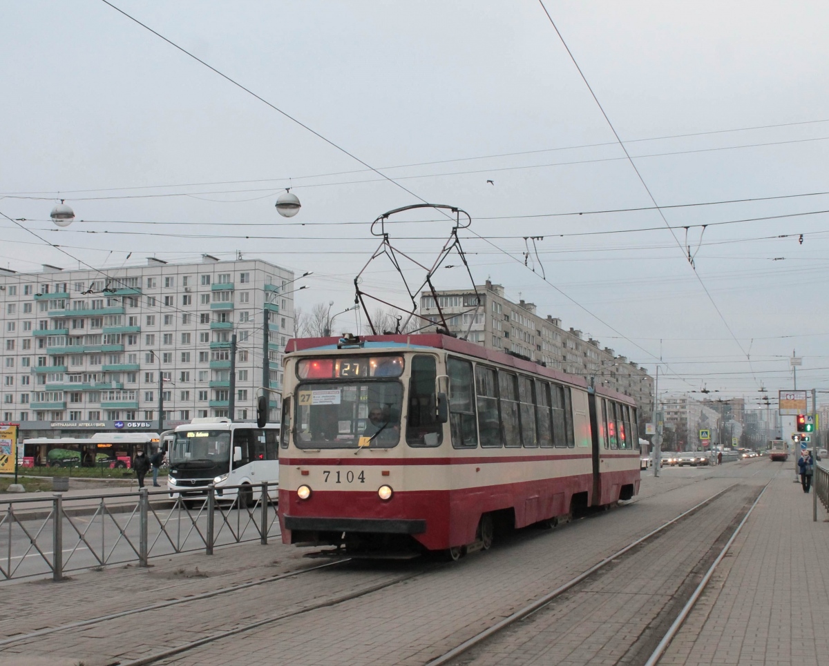 Санкт-Петербург, 71-147К (ЛВС-97К) № 7104
