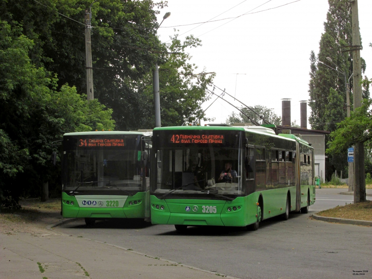 Харьков, ЛАЗ E301D1 № 3205; Харьков, ЛАЗ E301D1 № 3220