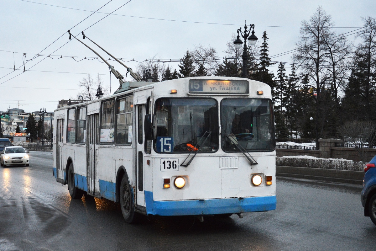 Омск, ЗиУ-682Г [Г00] № 136