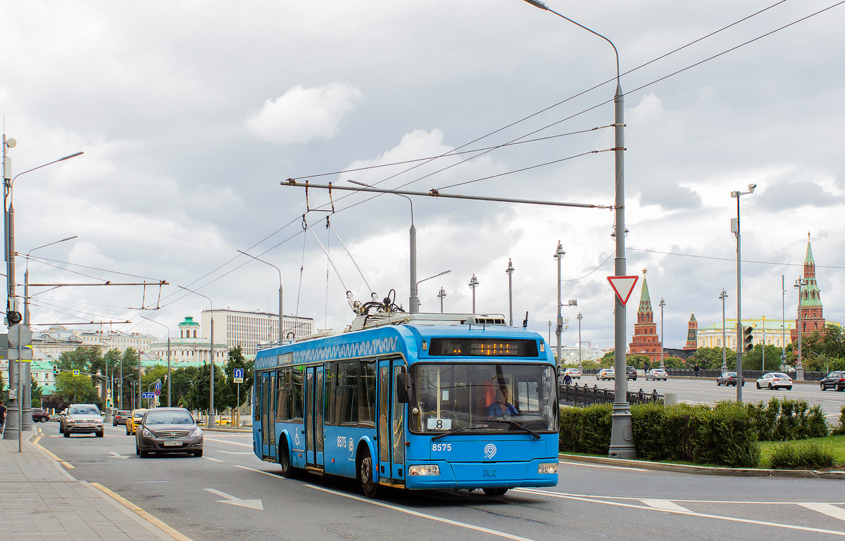 Москва, БКМ 321 № 8575