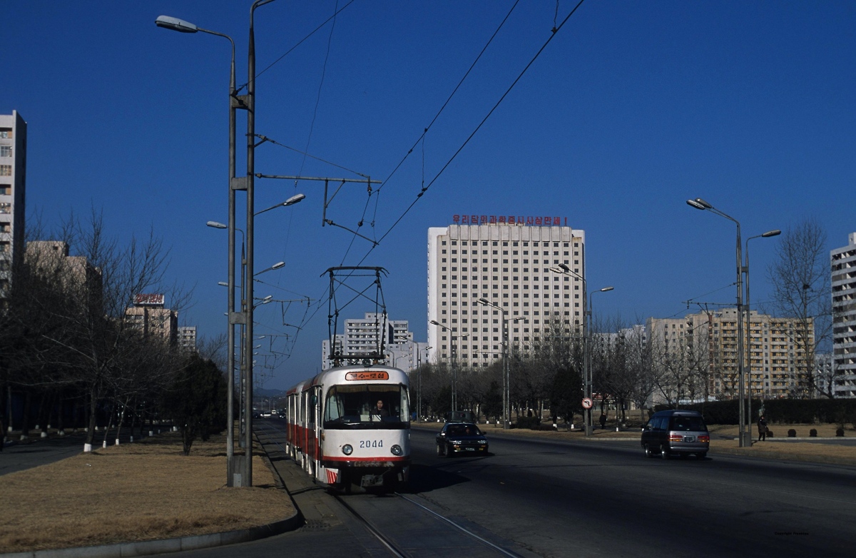 Pyongyang, Tatra T4D Br. 2044; Pyongyang — Historical photos — Tramway and Trolleybus (1991+)
