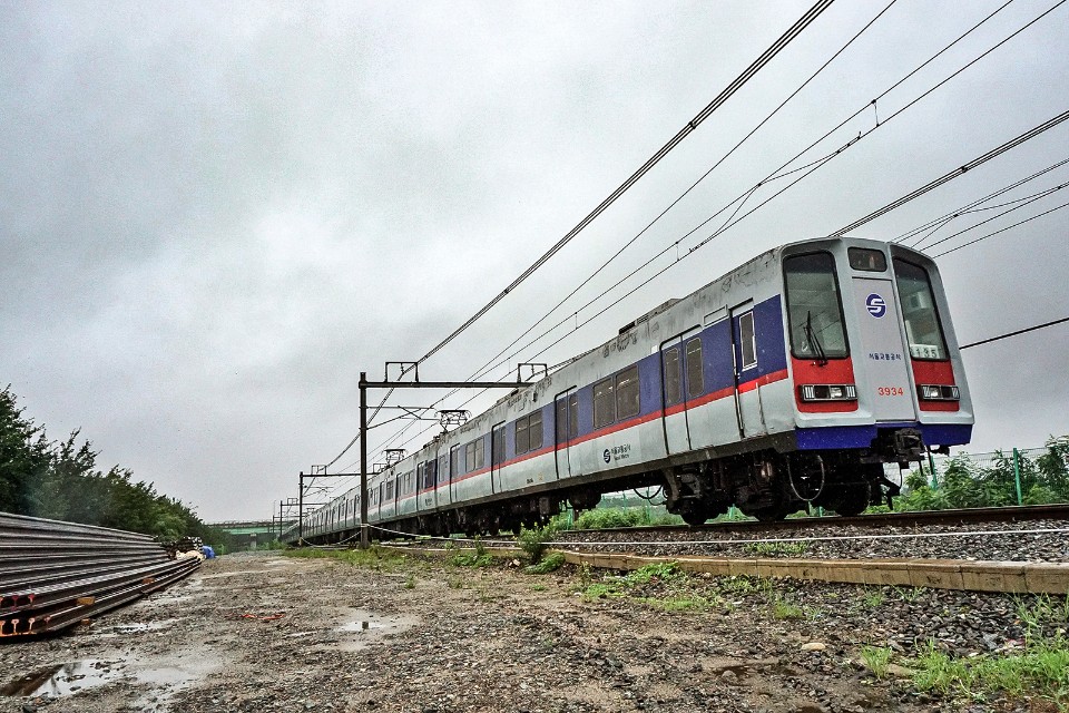 Сеульский регион, Seoul 3000 series Chopper Control № 334; Сеульский регион — Метрополитен — Сеул — Линия 3 (서울 — 3호선)