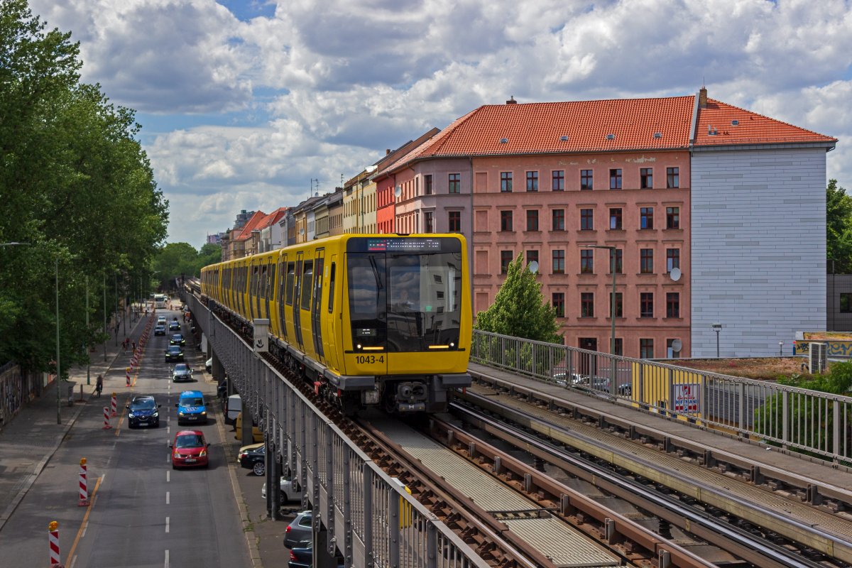 Berlin, BVG IK18 Br. 1043-4