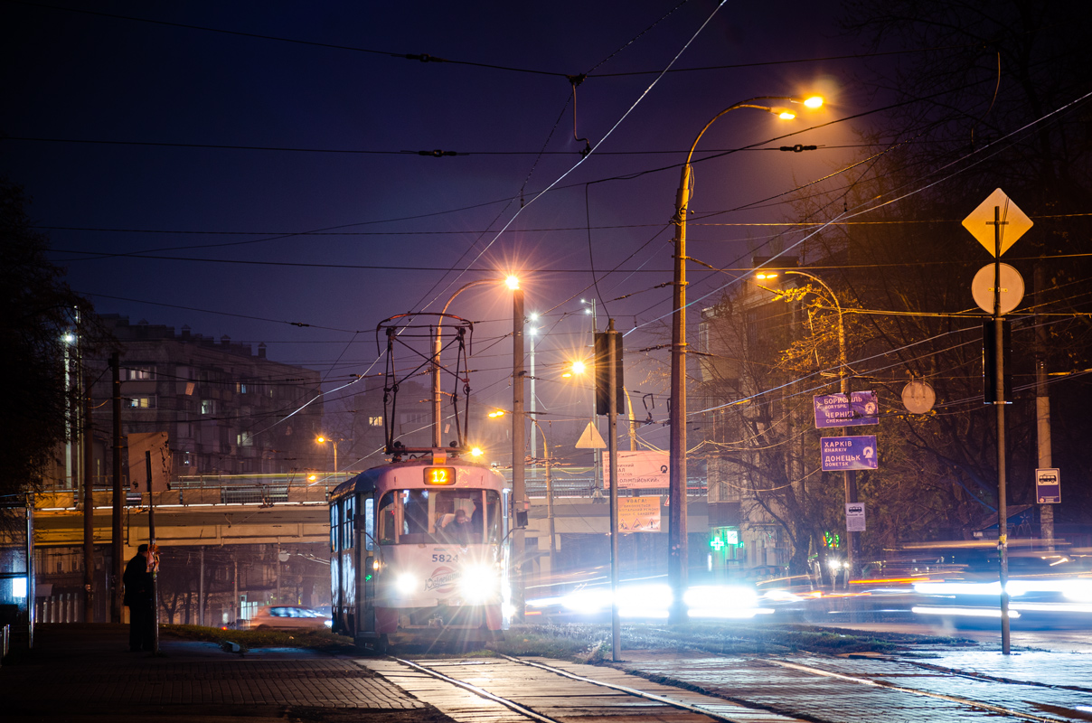 Киев, Tatra T3SU № 5824