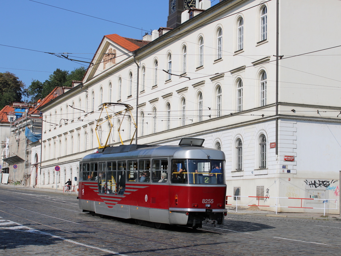 Прага, Tatra T3R.PLF № 8255