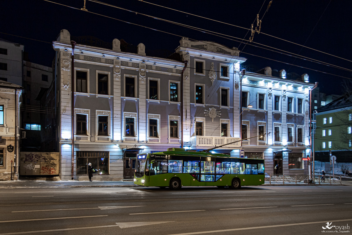Казань, ВМЗ-5298.01 «Авангард» № 1215