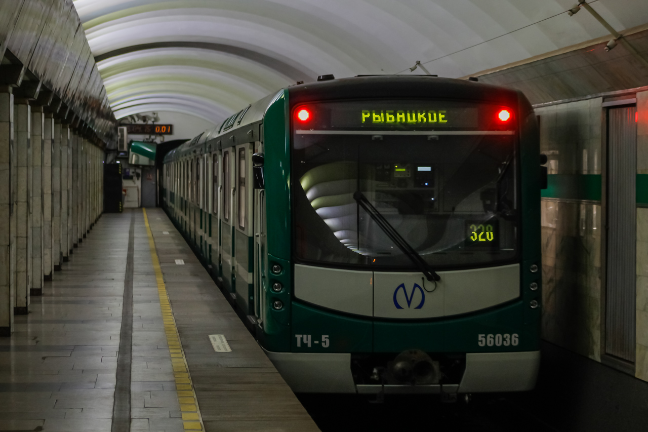 Санкт-Петербург, 81-556.2 «НеВа» № 56036