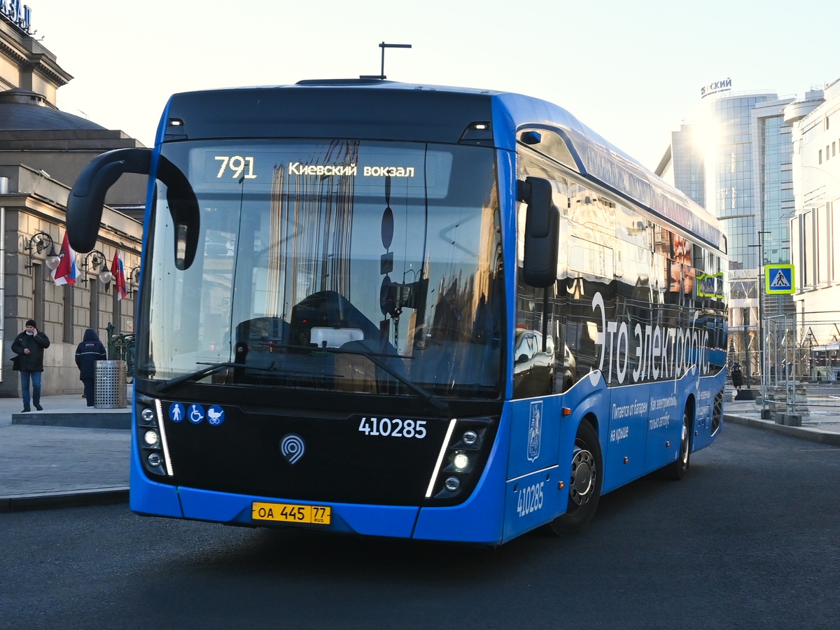 Москва, КАМАЗ-6282 № 410285