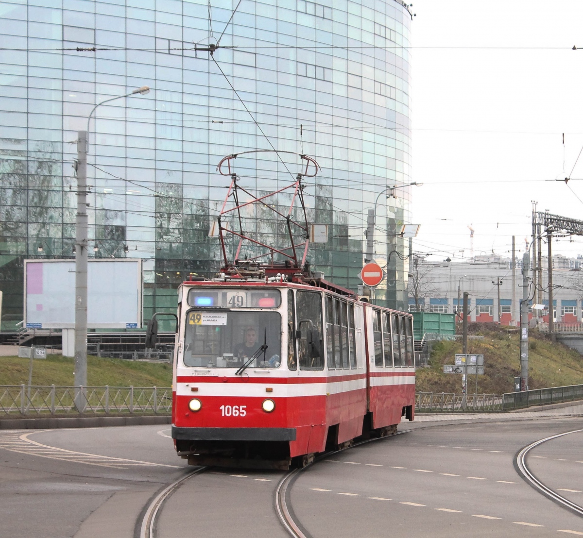 Санкт Петербург, ЛВС-86К № 1065