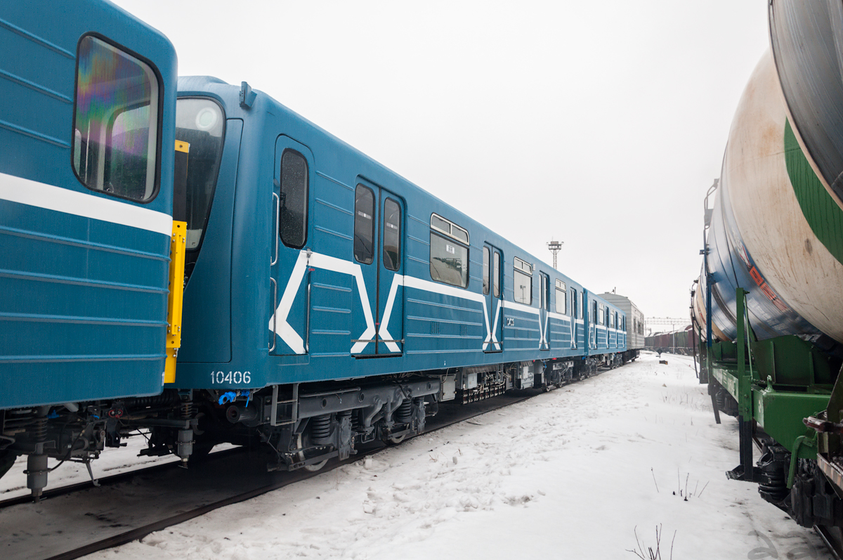 Новосибирск, 81-540.2Н № 10406; Санкт-Петербург — Метрополитен — Перегонка вагонов метро по ж/д