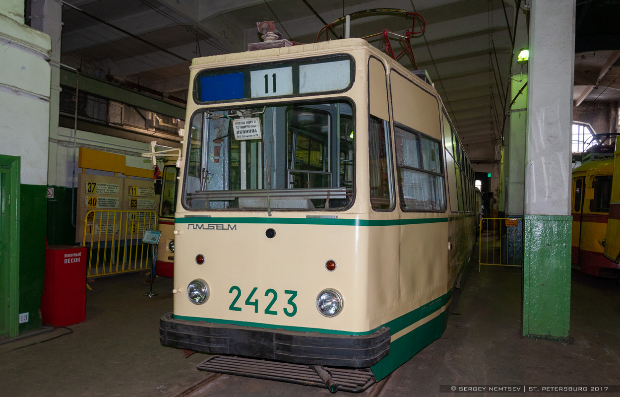 Sankt Petersburg, LM-68M Nr. 2423