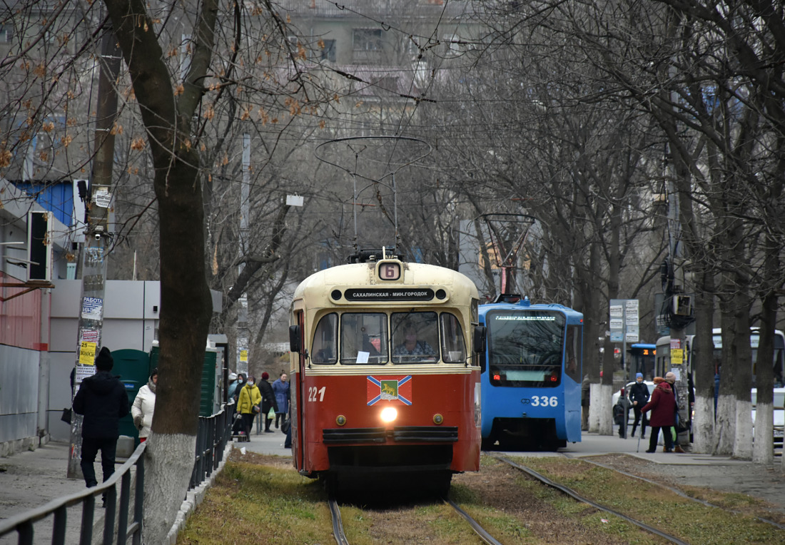 Владивосток, РВЗ-6М2 № 221; Владивосток — Тематические трамваи Владивосток, РВЗ-6М2 № 221; Владивосток — Тематические трамваи