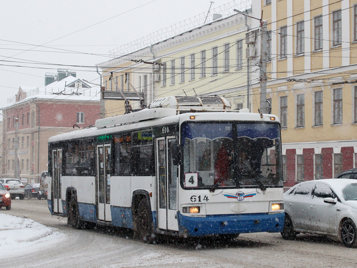 Кіраў, БТЗ-52768Р № 614