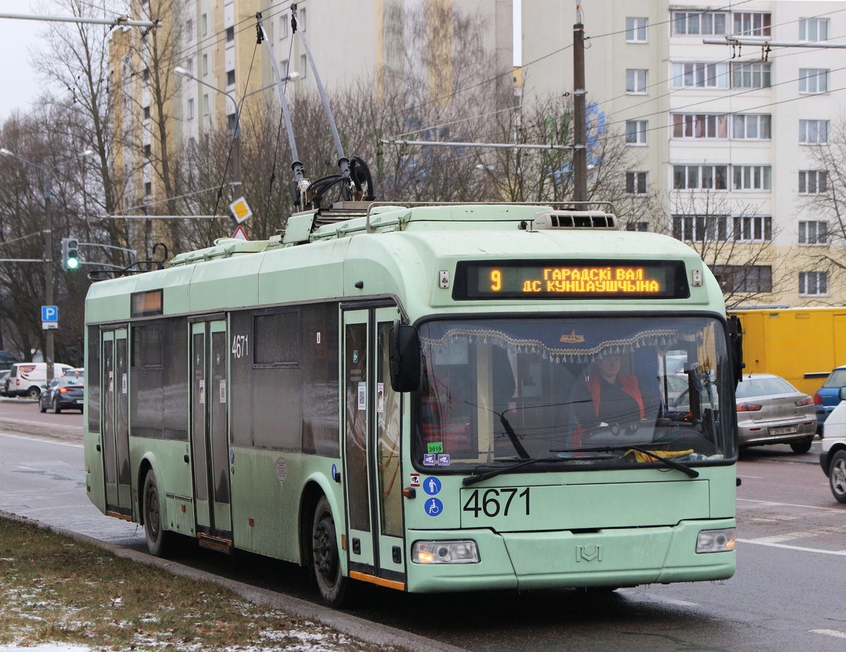 Минск, БКМ 321 № 4671