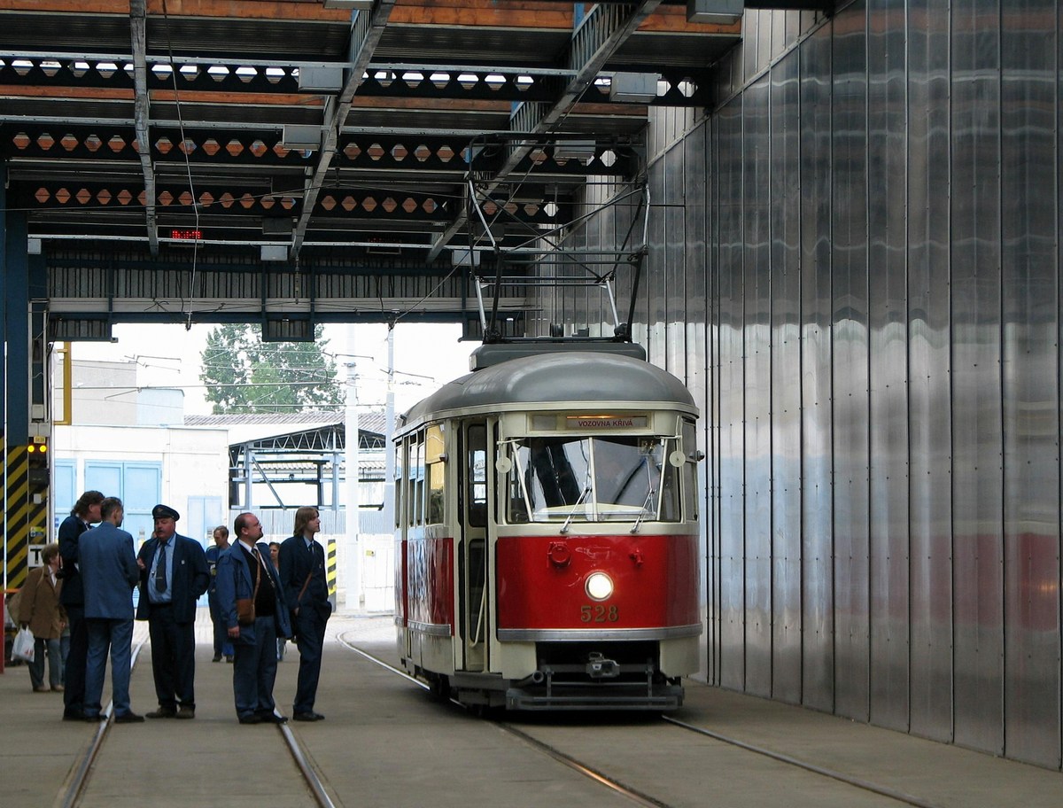 Острава, Tatra T1 № 528
