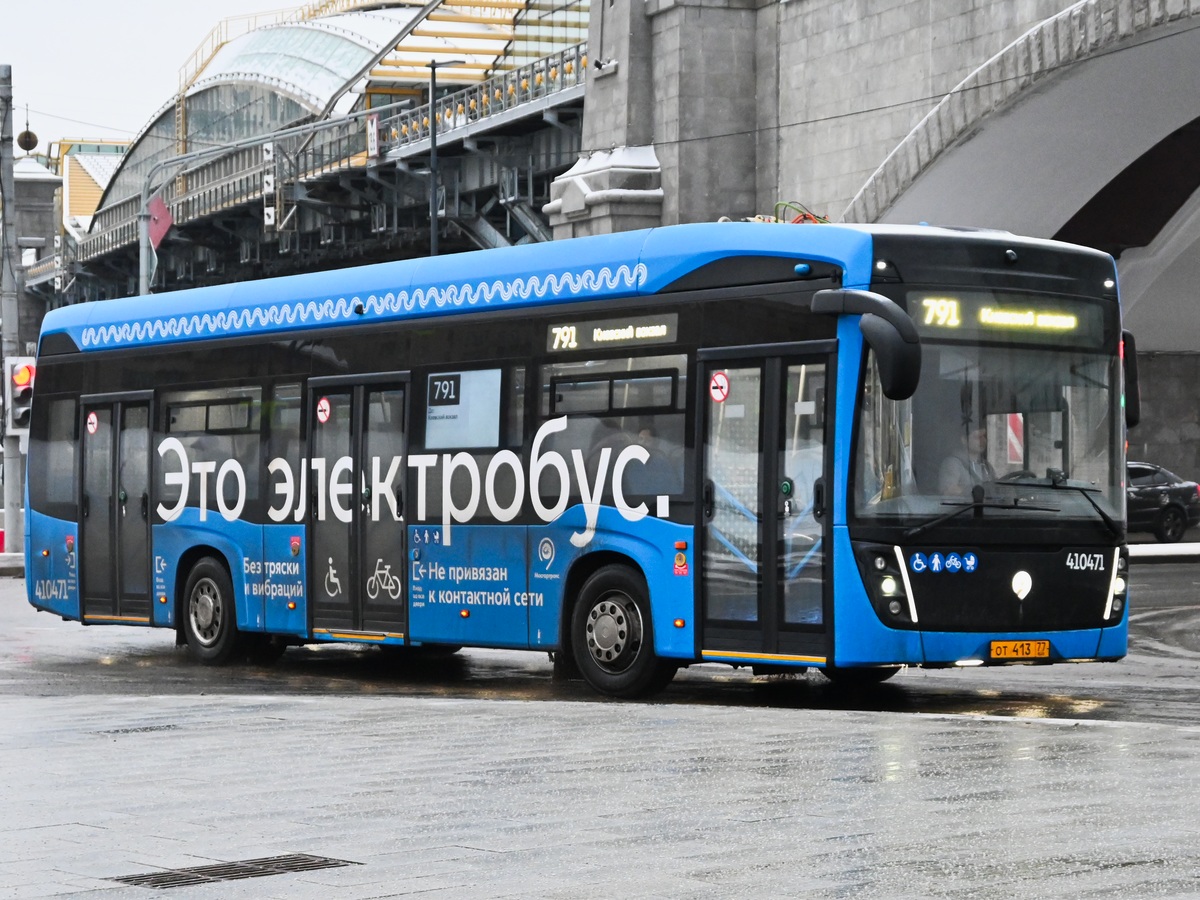 Москва, КАМАЗ-6282 № 410471