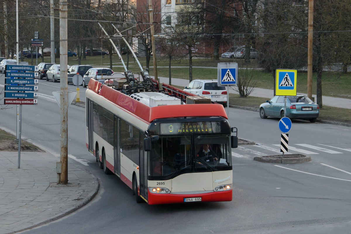 Vilna, Solaris Trollino II 15 AC # 2695