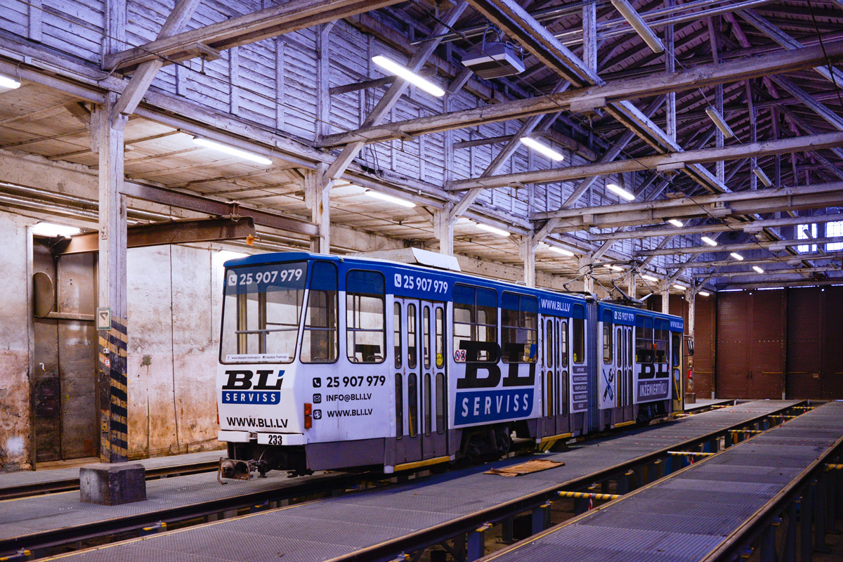 Liepaja, Tatra KT4SU Nr. 233