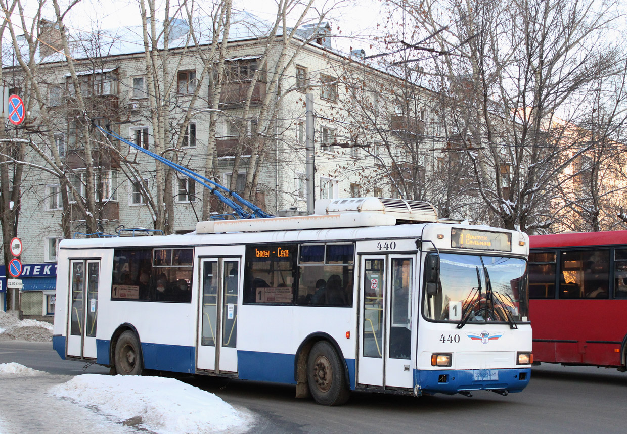 Киров, БТЗ-52764Р № 440