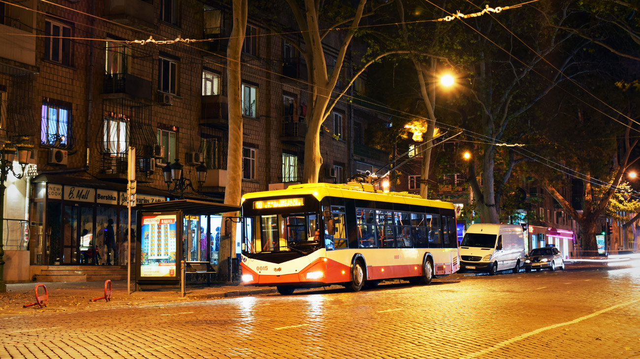 Одесса, БКМ 321 № 0015